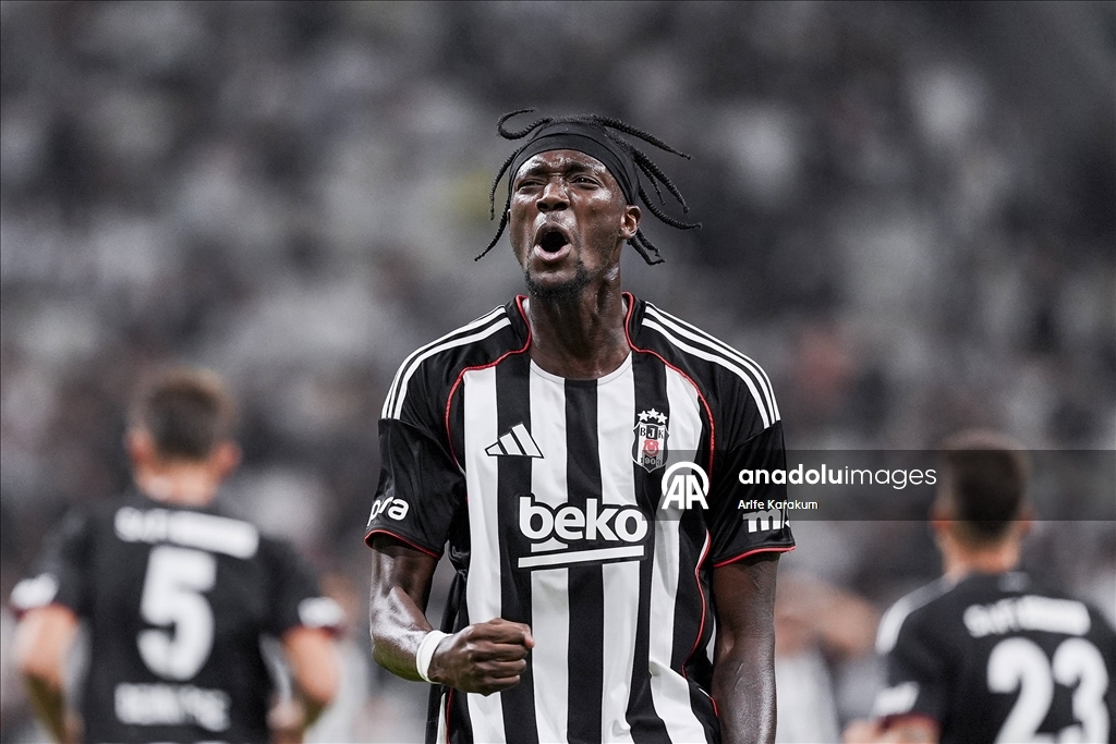Beşiktaş - St. Patrick's