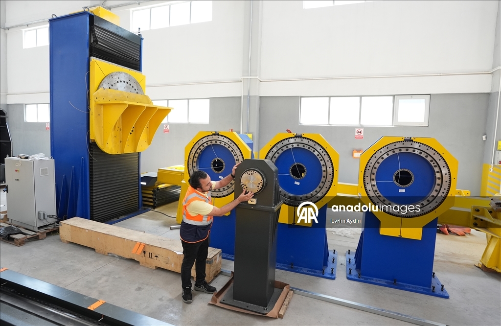 Robotlar savunma sanayisi için çalışıyor