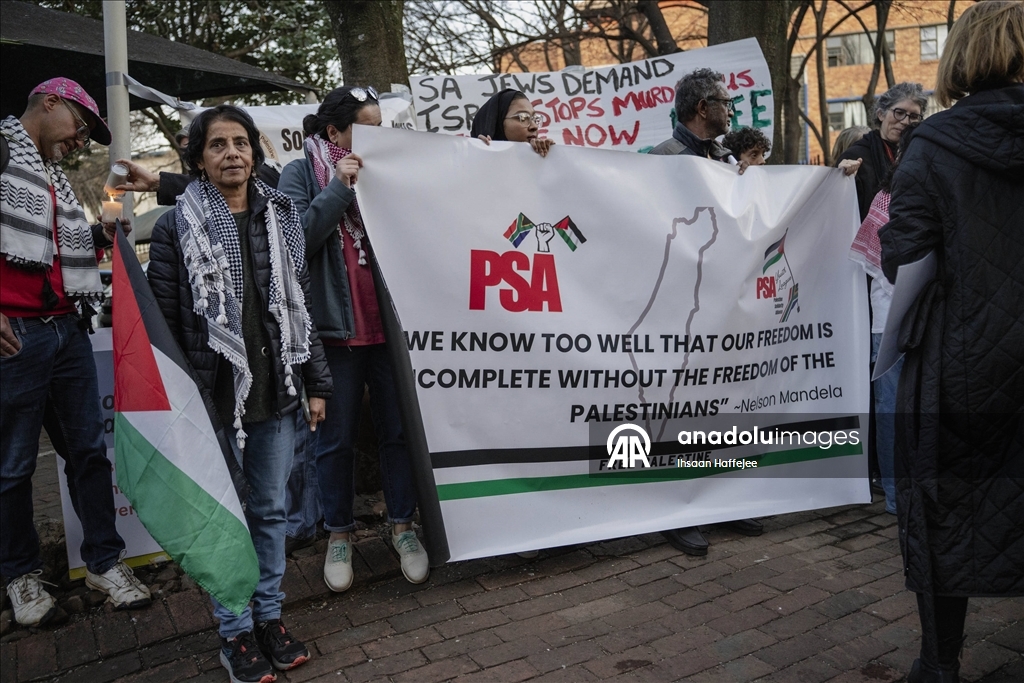 Güney Afrika'da gazeteciler, Gazze'de meslektaşlarını öldüren İsrail'i protesto etti