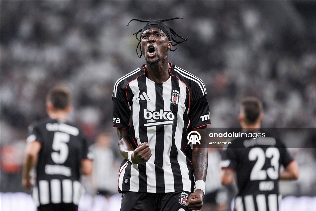 Beşiktaş - St. Patrick's