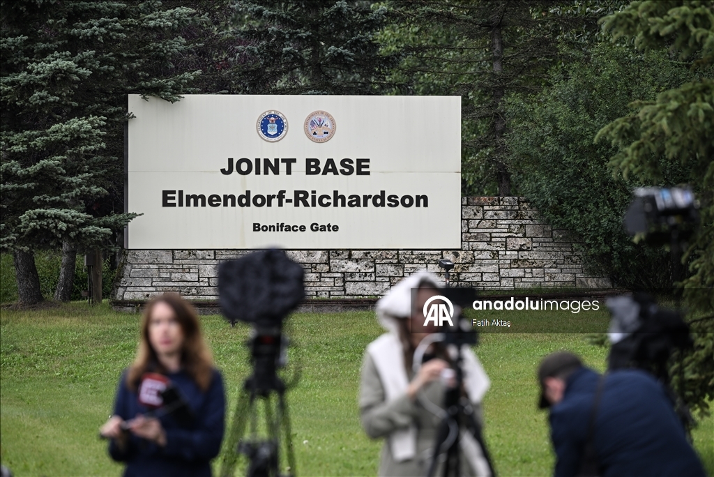 Preparations in progress in Alaska ahead of Trump-Putin meeting