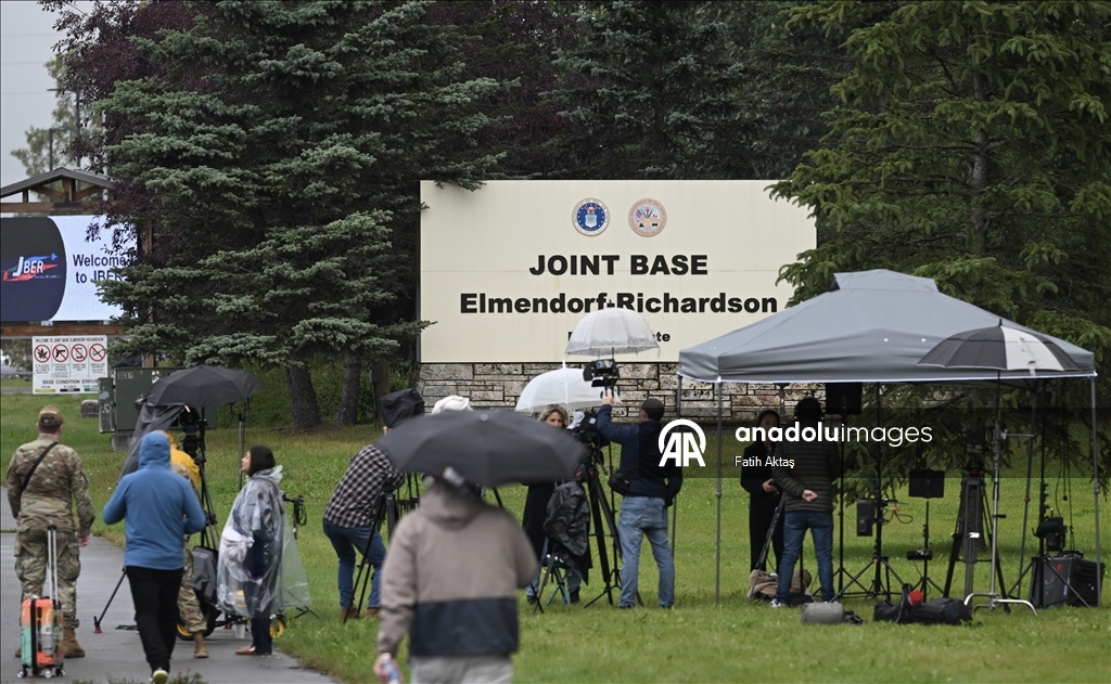 Preparations in progress in Alaska ahead of Trump-Putin meeting