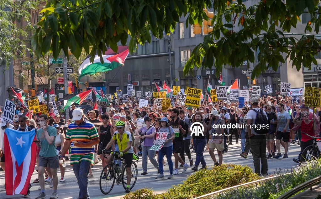 В Нью-Йорке прошла акция протеста против голода и убийства сотрудников СМИ в Газе