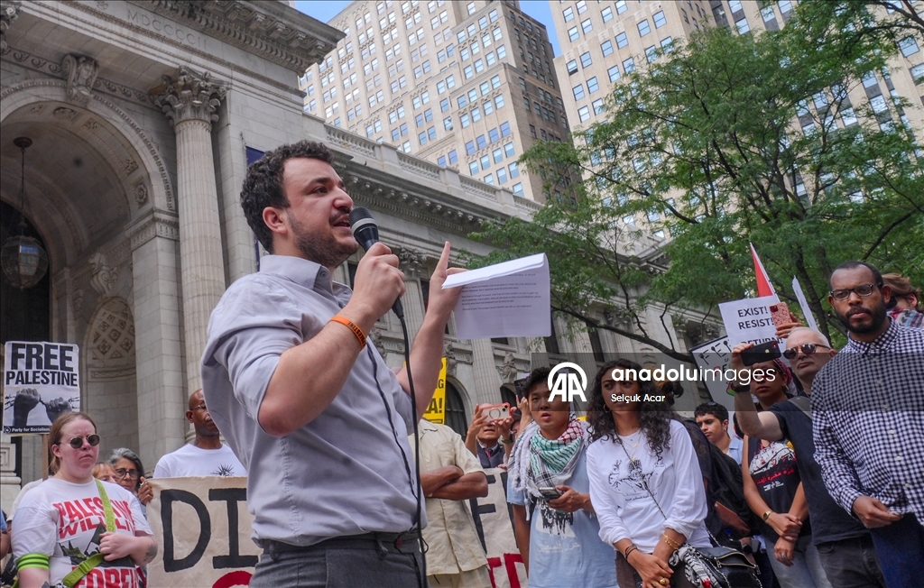 В Нью-Йорке прошла акция протеста против голода и убийства сотрудников СМИ в Газе