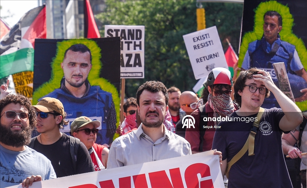 В Нью-Йорке прошла акция протеста против голода и убийства сотрудников СМИ в Газе