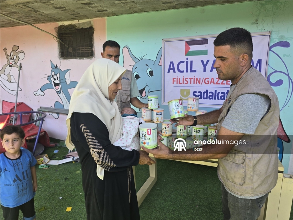 تركيا تواصل تقديم المساعدات إلى غزة دون انقطاع