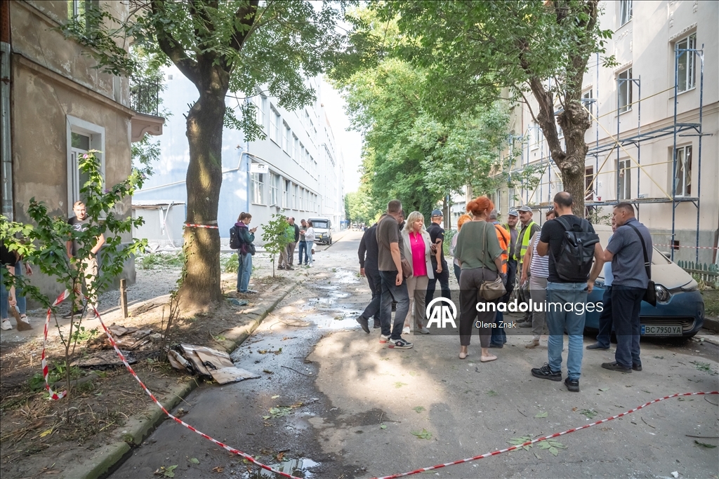Во Львове зафиксированы массированные удары с применением ракет и дронов