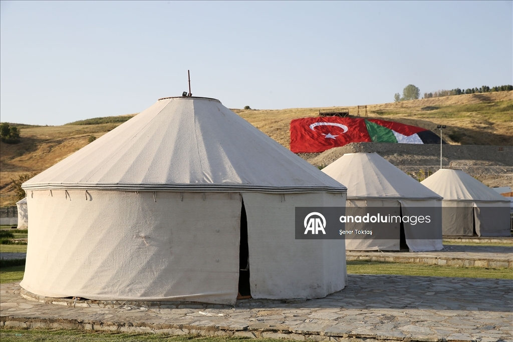Ahlat, Malazgirt Zaferi'nin 954. yıl dönümü kutlamalarına hazır