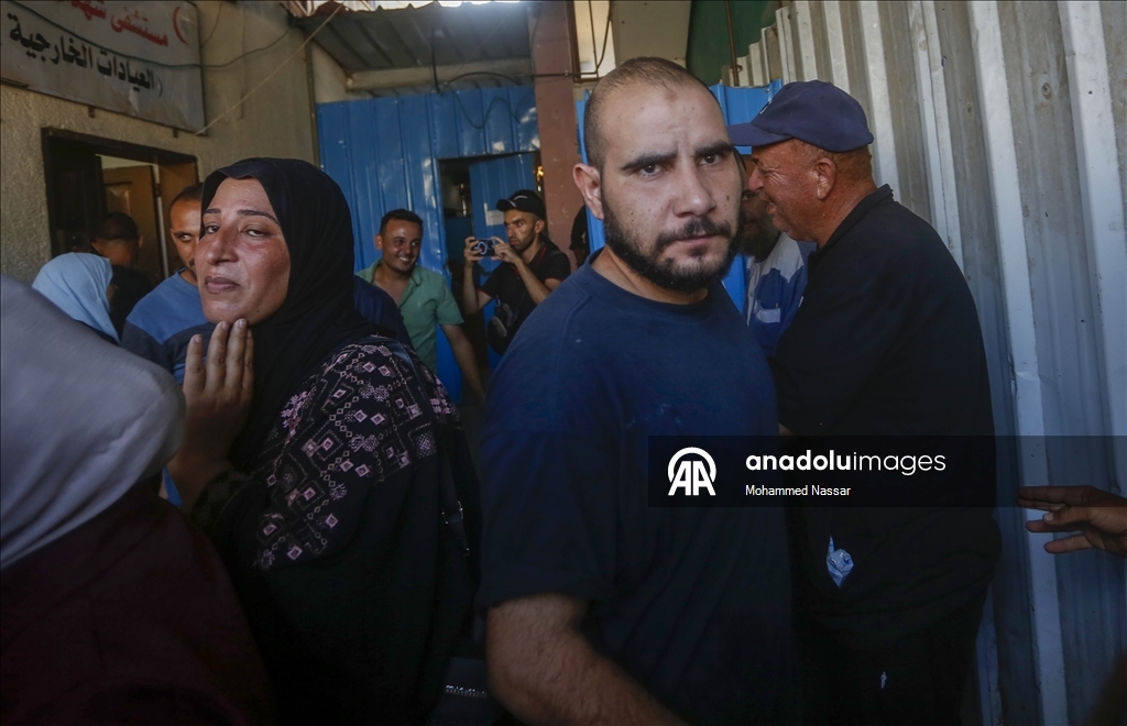 إسرائيل تفرج عن 10 أسرى من غزة بعد اعتقالهم لأشهر بظروف غير إنسانية