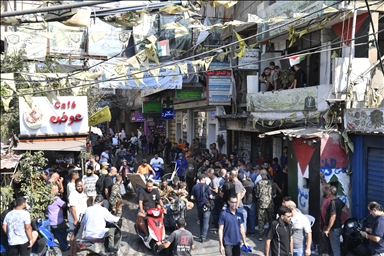 جيش لبنان يبدأ تسلم سلاح الفصائل الفلسطينية في مخيم برج البراجنة