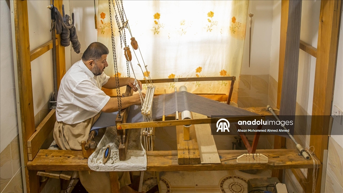Iraklı Hıdır Ali, ata mesleği olan dokumacılığı yaşatmaya çalışıyor