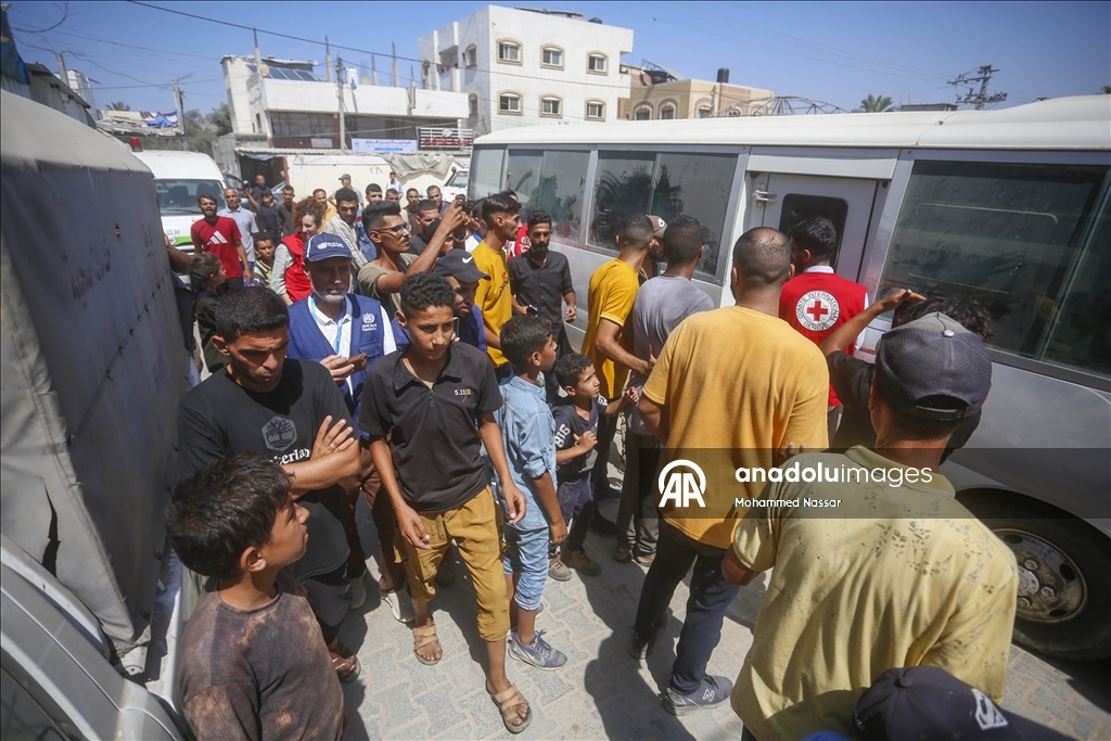 إسرائيل تفرج عن 13 فلسطينيا من غزة بعد اعتقالهم في ظروف قاسية