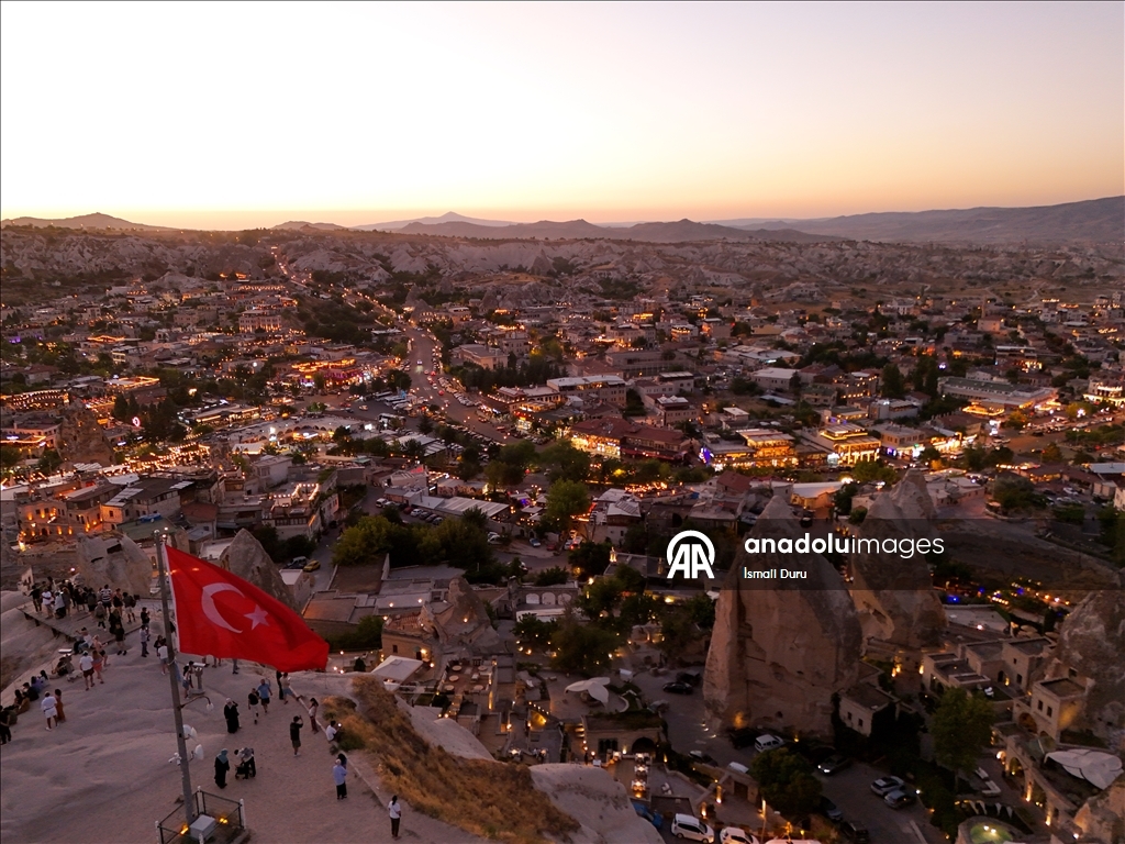 Kapadokya'da gün batımı