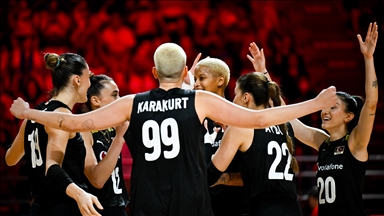 A Milli Kadın Voleybol Takımı, Bulgaristan'ı 3-0 yenerek son 16 turuna yükselmeyi garantiledi