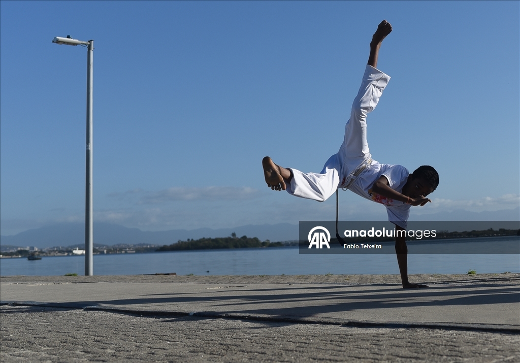 Rio de Janeiro’nun favelalarında Capoeira geleneği