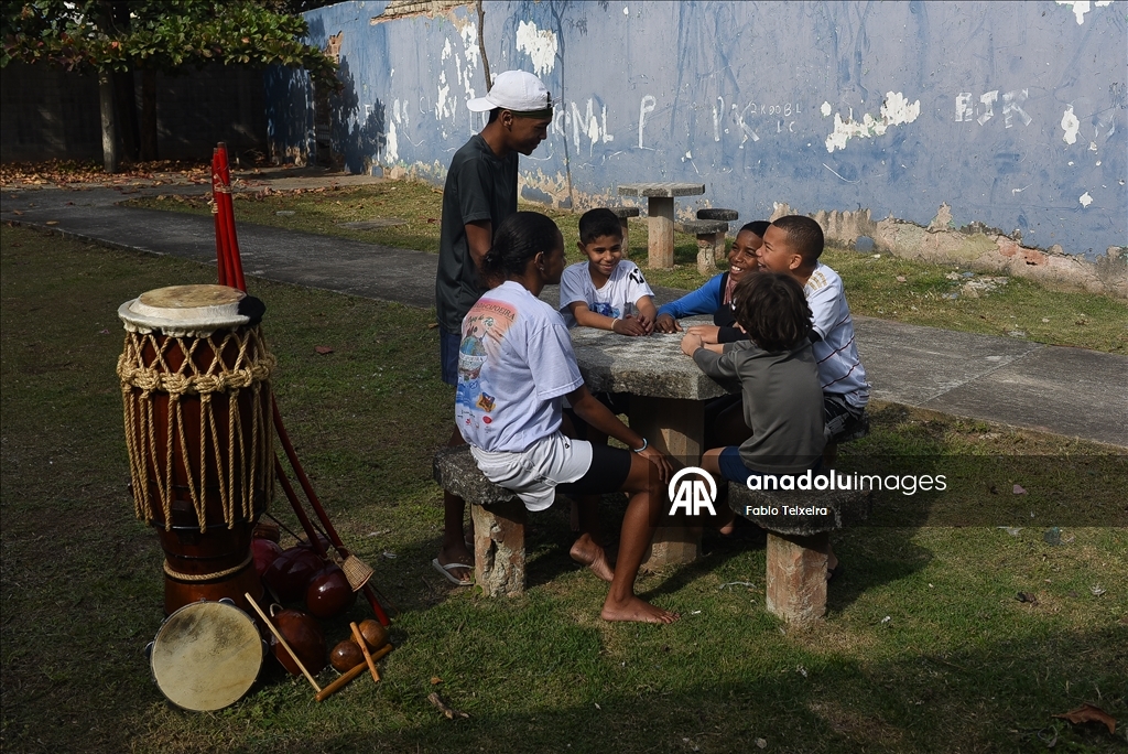 Rio de Janeiro’nun favelalarında Capoeira geleneği