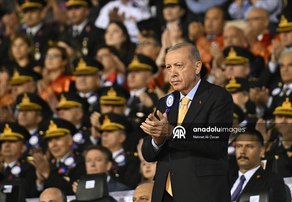 Cumhurbaşkanı Erdoğan, Jandarma ve Sahil Güvenlik Akademisi Mezuniyet Töreni'ne katıldı