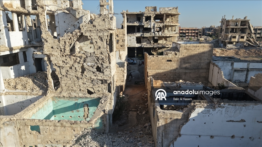 Suriyeli Nezir Hadduc, yıllar süren savaşın ardından Şam'ın Cobar bölgesindeki evine döndü