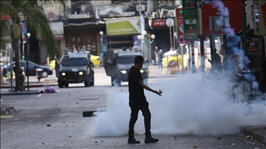 İsrail ordusu, Nablus kentine baskın düzenledi