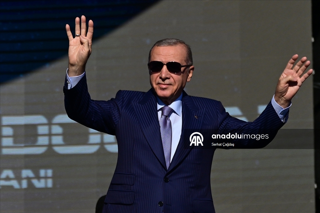 Cumhurbaşkanı Recep Tayyip Erdoğan, İstanbul Tersanesi Komutanlığı'nda düzenlenen TEKNOFEST Mavi Vatan programına katıldı