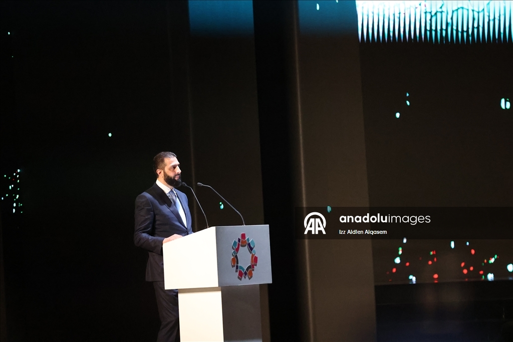 الشرع بافتتاح معرض دمشق: أولويتنا الاستقرار الأمني والتنمية الاقتصادية