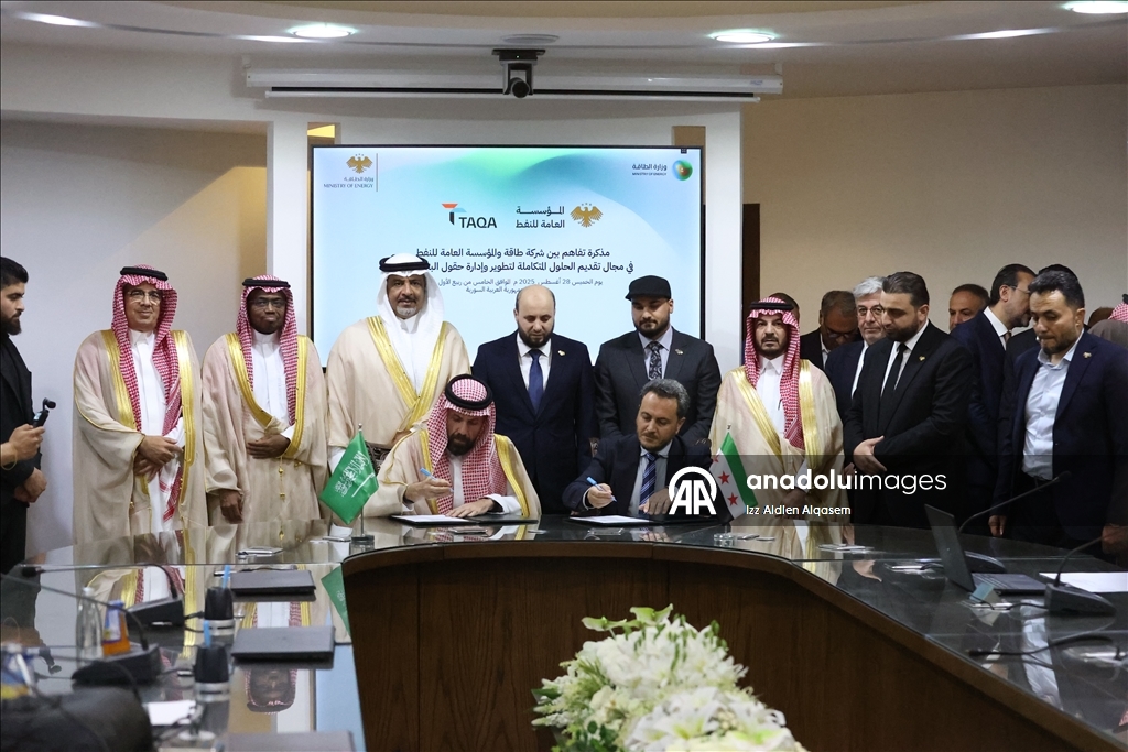 سوريا والسعودية توقعان اتفاقية و6 مذكرات في قطاعات الطاقة