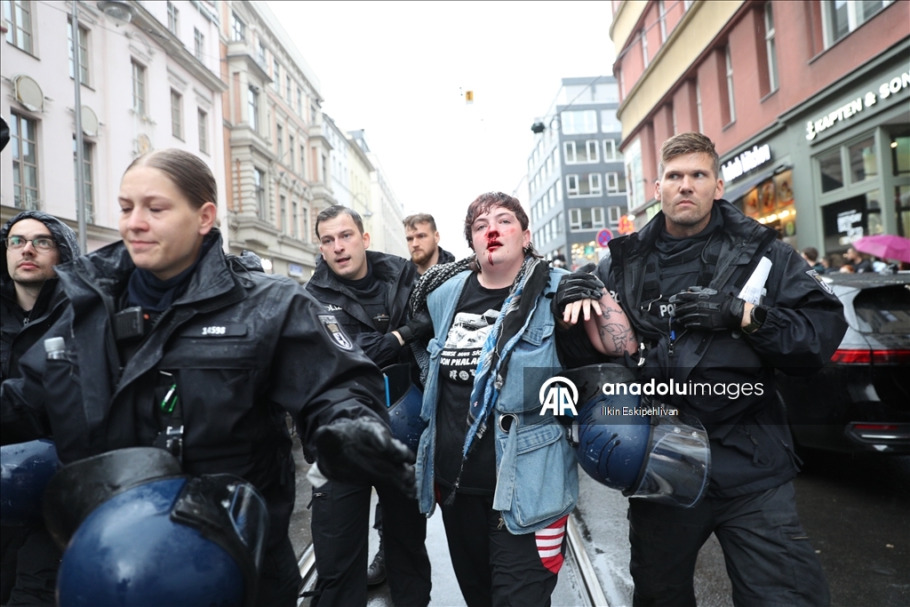 В Германии полиция жестко разогнала акцию в поддержку Палестины