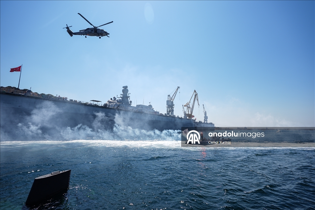 "TEKNOFEST Mavi Vatan"da SAT ve SAS komutanlıklarının gösterileri yapıldı