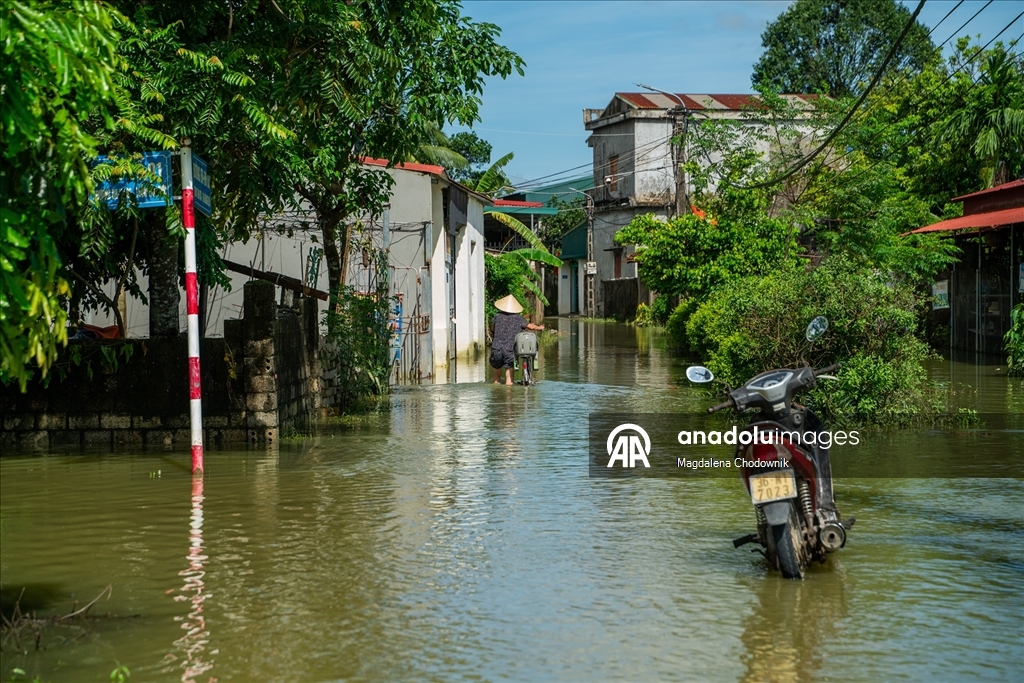 Vietnam'da Kajiki Tayfunu'nun ardından Thanh Hoa kentinde yaşam