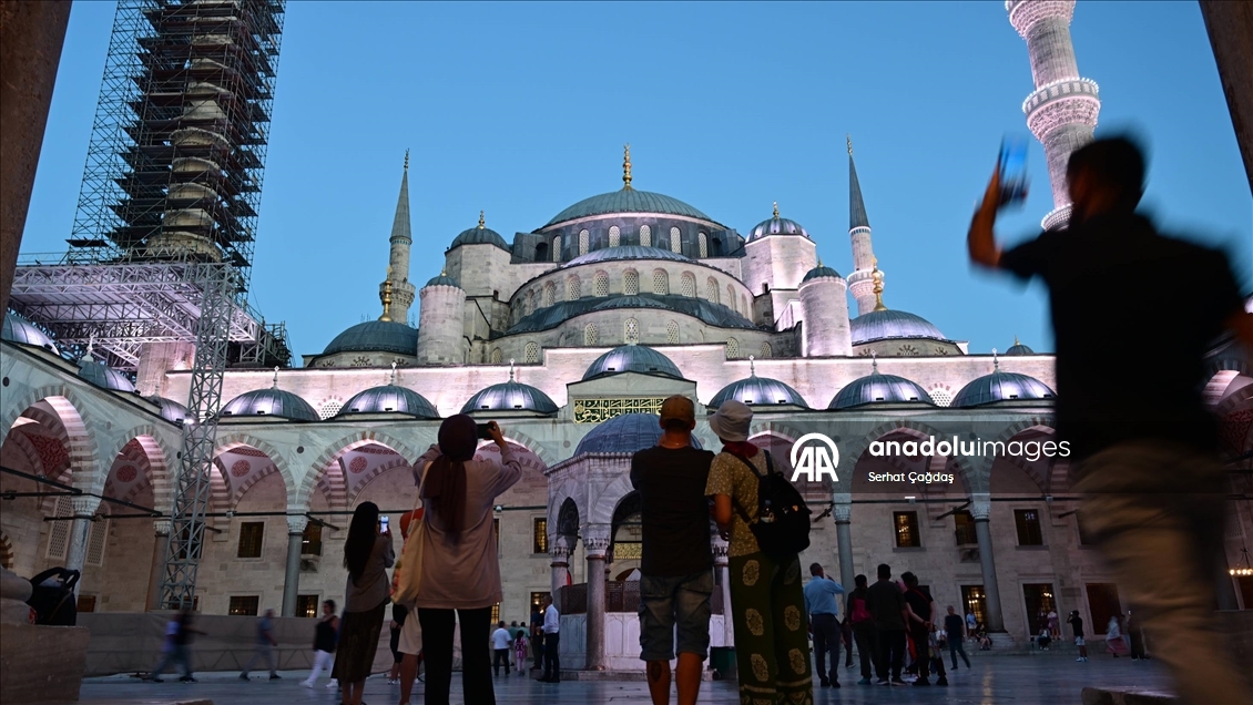 Mevlit Kandili tüm yurtta dualarla idrak edildi