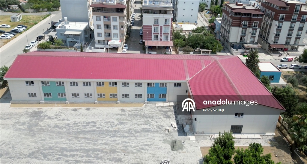 Hatay ve Adana'da 6 Şubat depremlerinin ardından 234 yeni okul inşa edildi