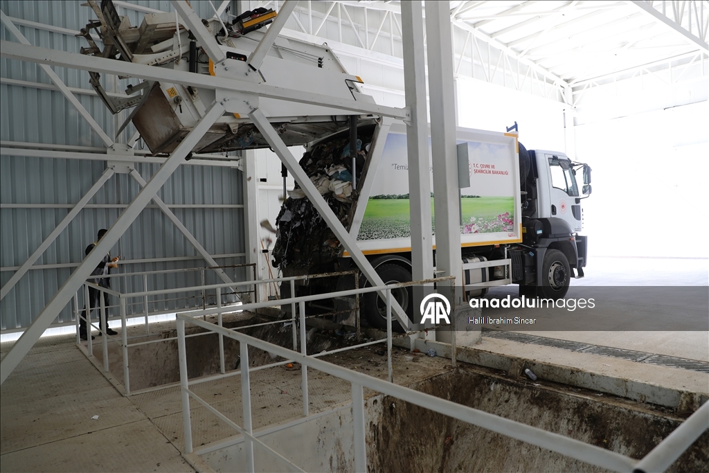 Mardin'de 18 bin hanenin elektriği çöpten karşılanıyor