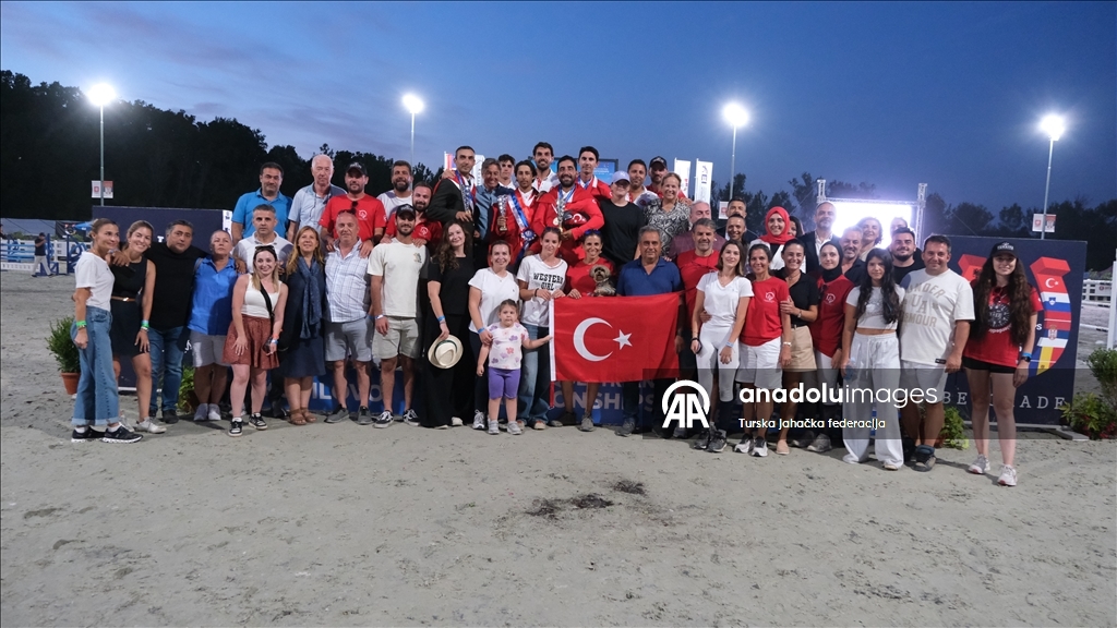 Turski sportisti dominantni na Balkanskom prvenstvu u preponskom jahanju