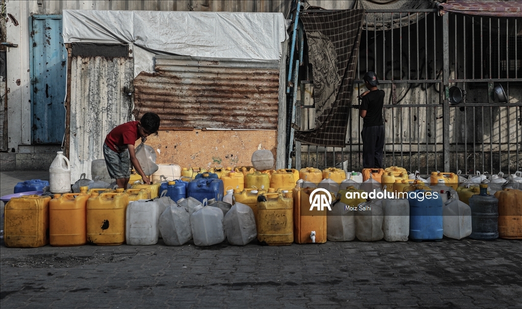 İsrail saldırıları altındaki Gazze'de su krizi