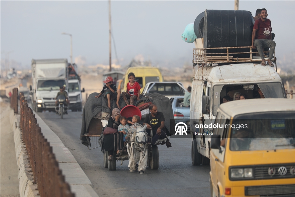 وسط معاناة وخوف.. موجة نزوح جديدة من مدينة غزة نحو الجنوب