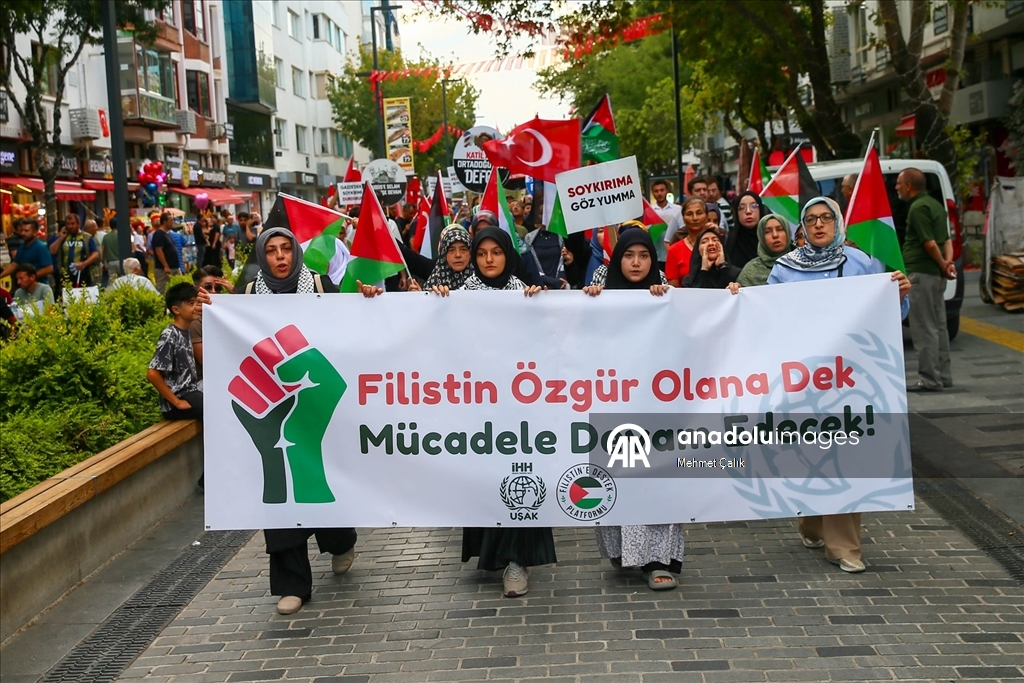 İzmir ve Uşak'tan Filistin'e ve Küresel Sumud Filosu'na destek