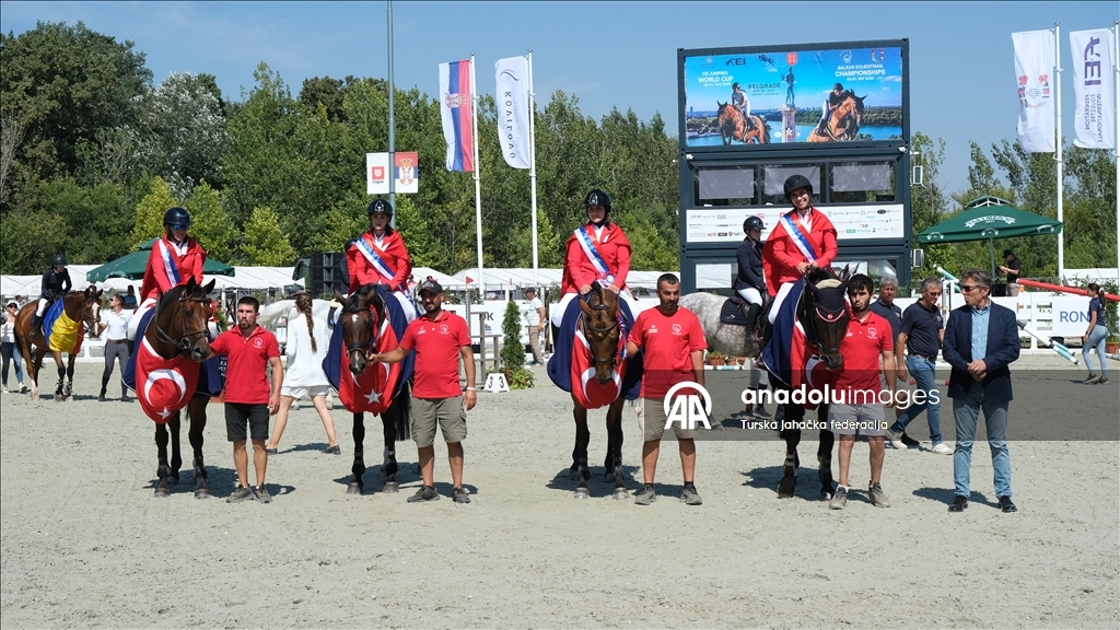 Turski sportisti dominantni na Balkanskom prvenstvu u preponskom jahanju