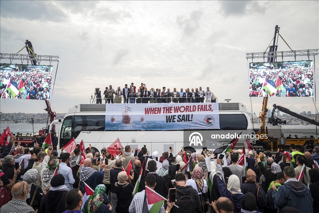 مسيرة في إسطنبول دعما لأسطول الصمود العالمي