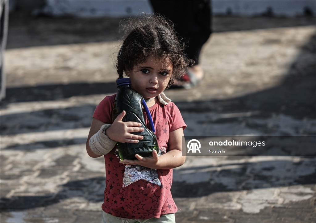 İsrail saldırıları altındaki Gazze'de su krizi