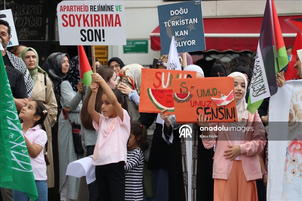 Bursa'da Filistin'e ve Küresel Sumud Filosu'na destek
