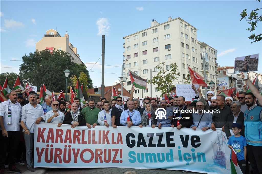 Eskişehir'de Filistin ve Küresel Sumud Filosu'na destek yürüyüşü yapıldı