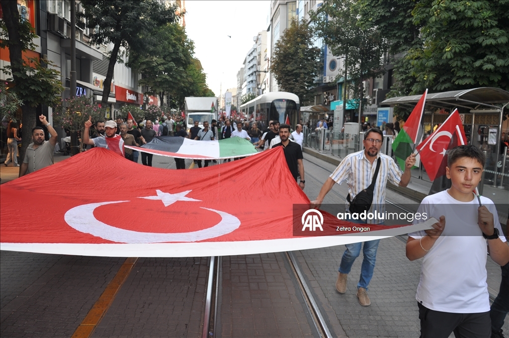 Eskişehir'de Filistin ve Küresel Sumud Filosu'na destek yürüyüşü yapıldı