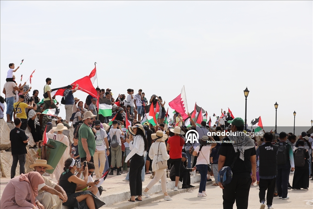 أسطول الصمود العالمي يبدأ بالوصول إلى تونس في طريقه إلى غزة