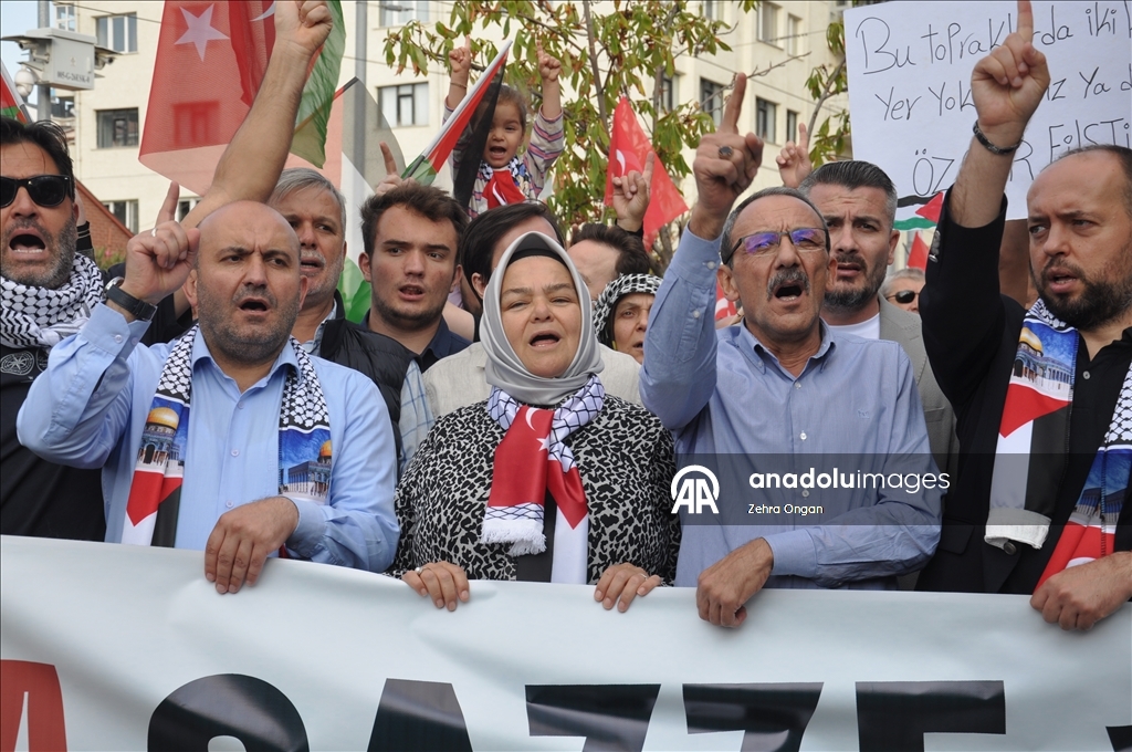 Eskişehir'de Filistin ve Küresel Sumud Filosu'na destek yürüyüşü yapıldı