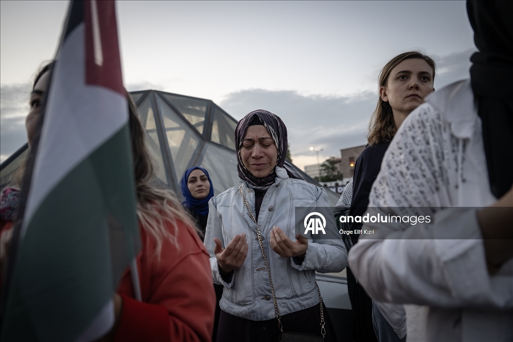 مئات الأتراك يتضامنون مع فلسطين و"أسطول الصمود العالمي"