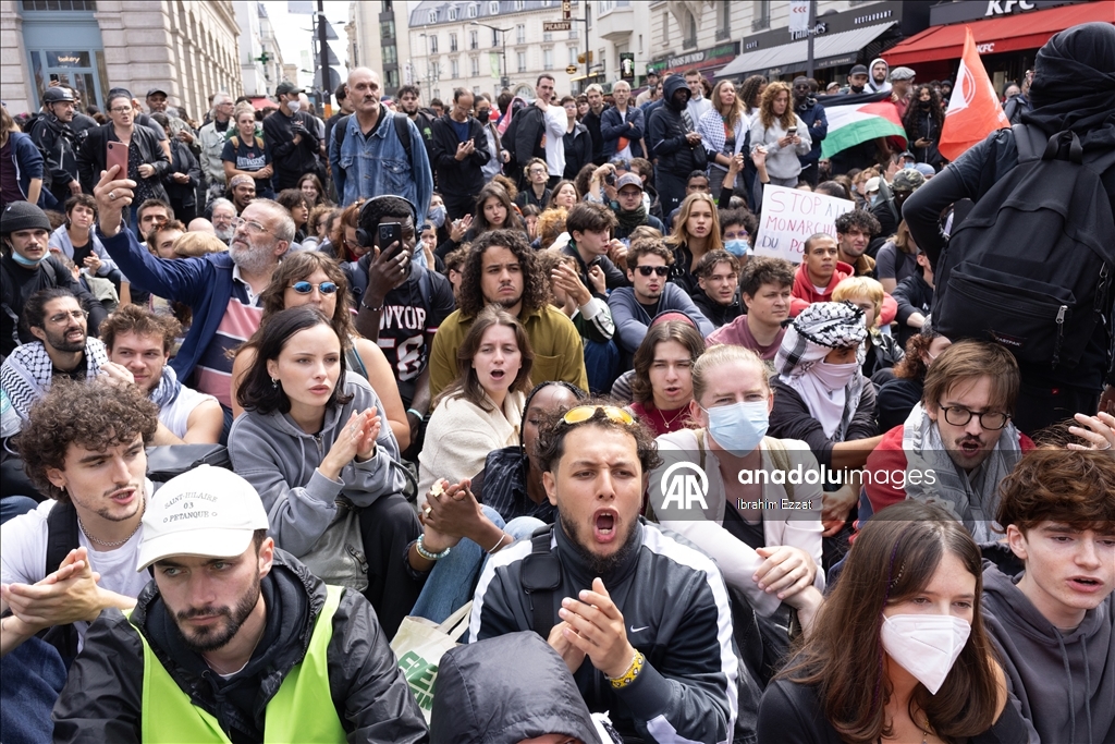 Fransa’da Bayrou'nun bütçe planına karşı protesto hareketi başladı
