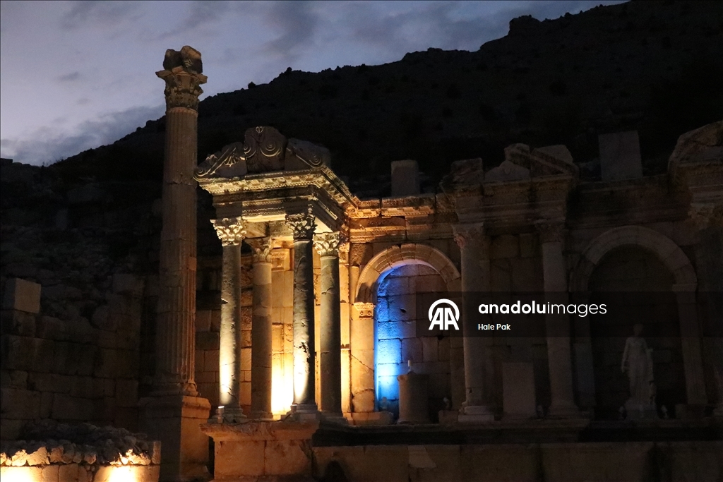 Sagalassos archaeological site illuminated as part of night museum project