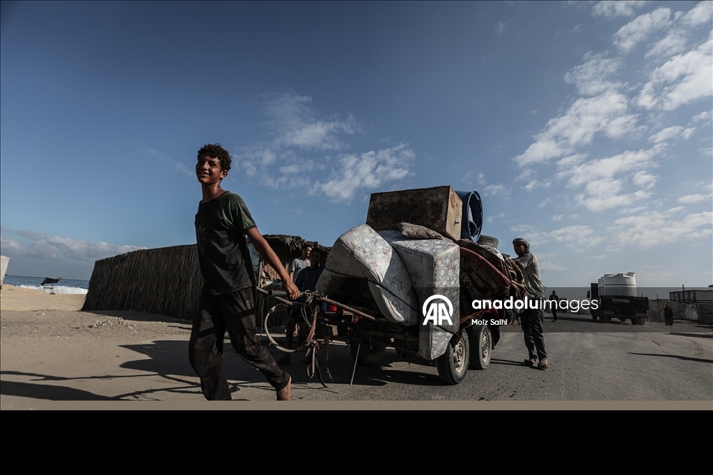 İsrail saldırıları nedeniyle Gazze’de Filistinlilerin göçü sürüyor