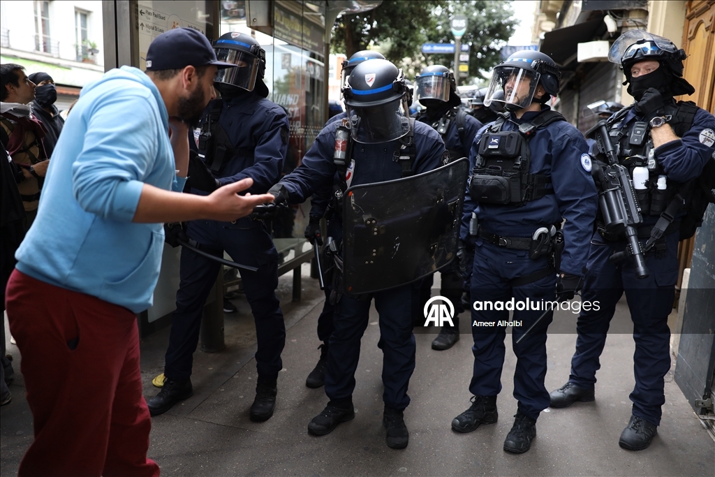 'Block Everything' movement in France
