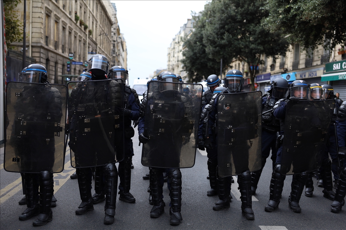 'Block Everything' movement in France